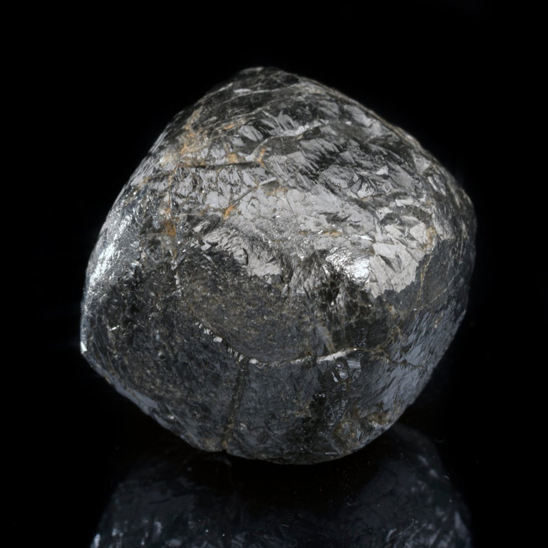 Cube de diamant noir brut naturel / 91,40 carats