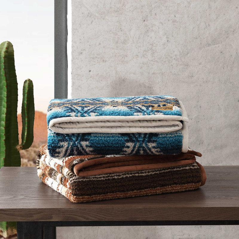 Wrangler Coyote Sands Corduroy/Sherpa Reversible Throw Blanket