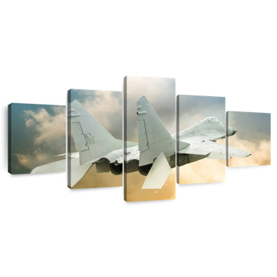Avion militaire