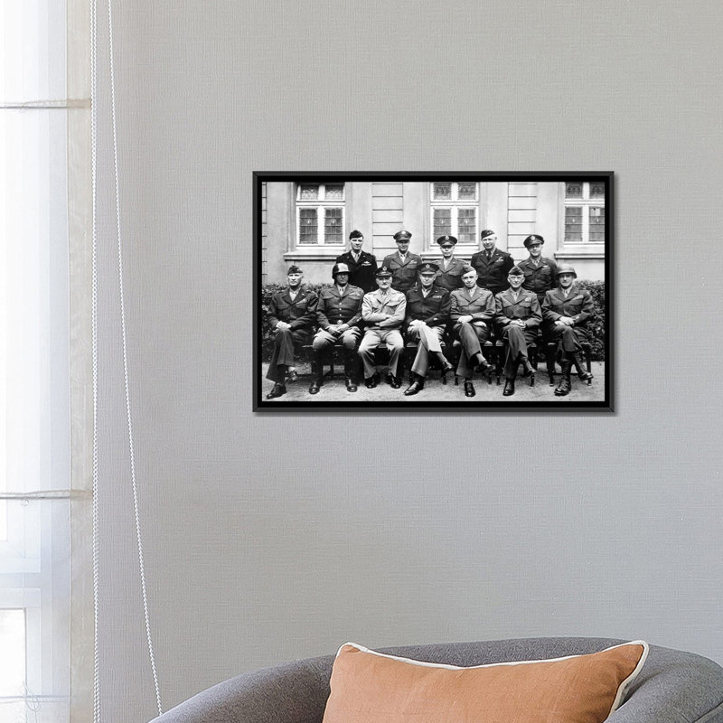 Reproduction de photo sur toile, H 18 po x l 26 po x P 1,5 po, Toile avec cadre noir, Pas de tapis
