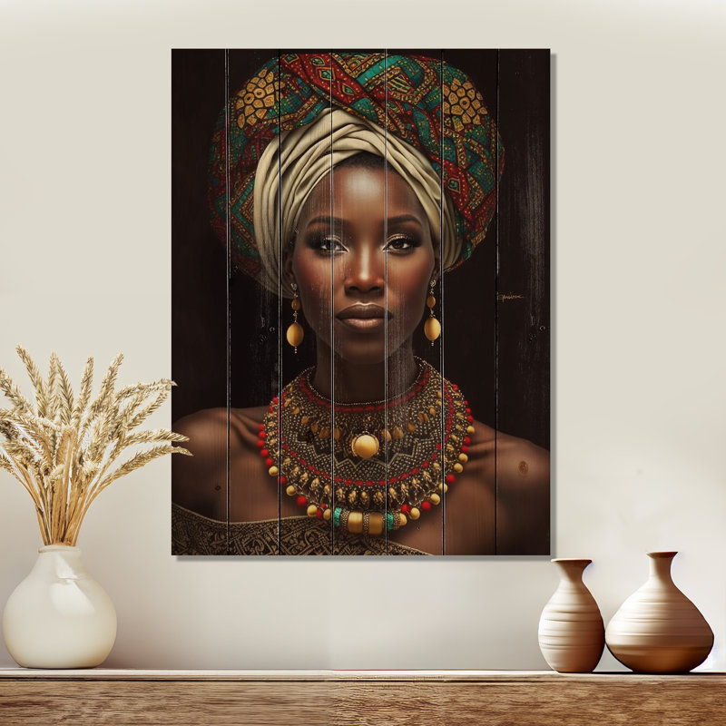 Reine africaine avec collier traditionnel sur bois, H 40 po x l 30 po x P 0,78 po