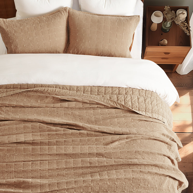 Stonewashed Crinkle Cotton Box Stitch Quilt Set, Burnt Orange, Queen Quilt + 2 Queen Shams
