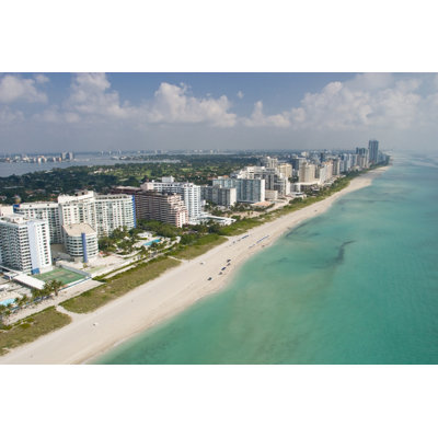 Miami Beach by Cristianl