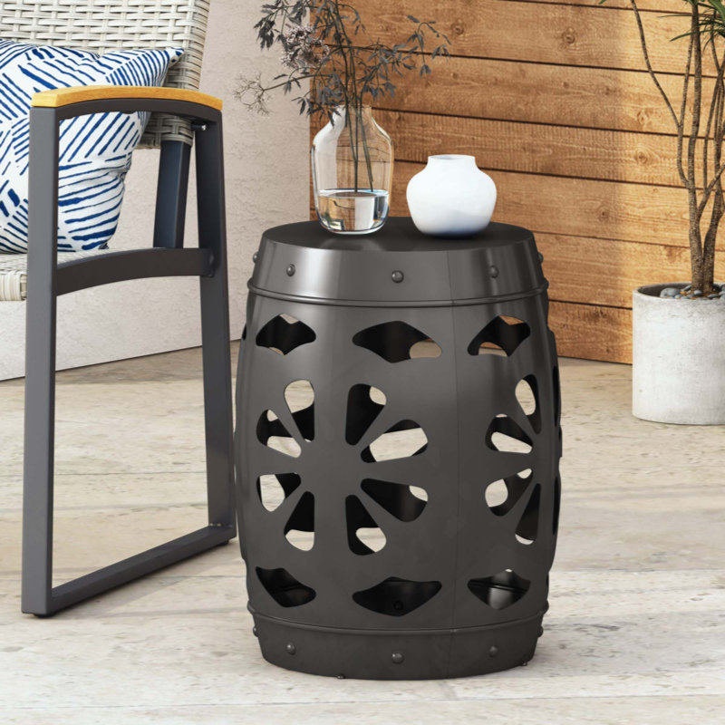 Table de bout moderne en métal avec un design en fer et une structure thermolaquée durable, pour des espaces de vie élégants et fonctionnels
