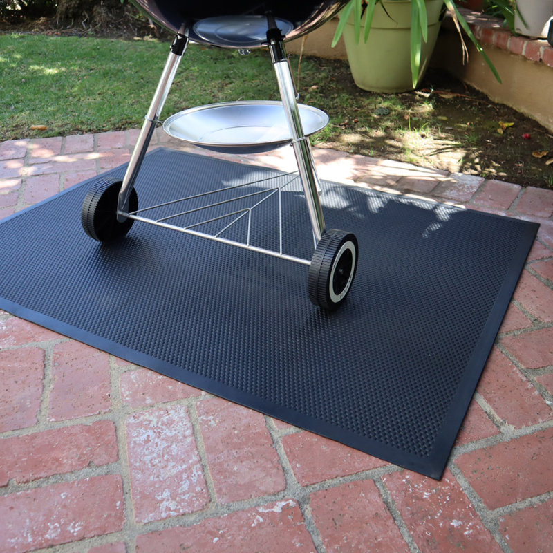 Tapis sous-barbecue en caoutchouc