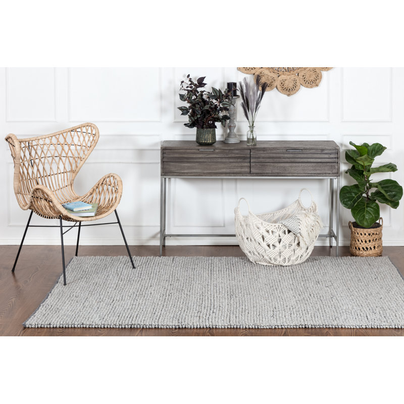 Kiersten Hand Hooked Gray Area Rug, Rectangle 7'6" x 9'6"