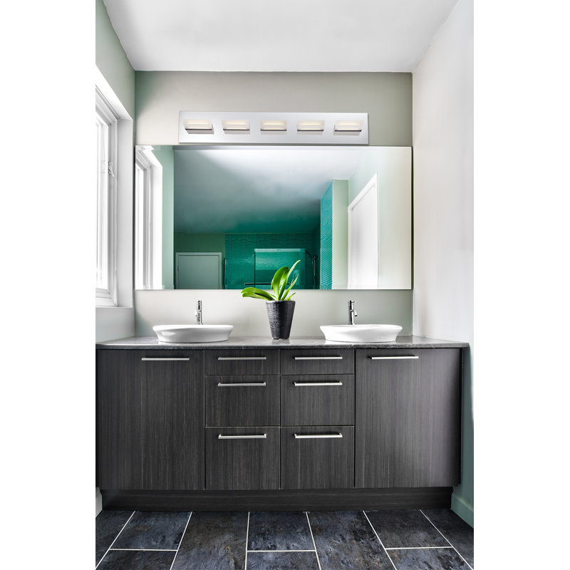 Barre d'éclairage de salle de bain 3 lumières Olson