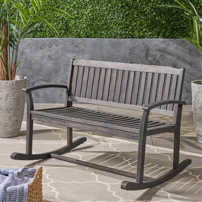 Banc en bois gris foncé - idéal pour les espaces extérieurs comme le patio et la cour arrière