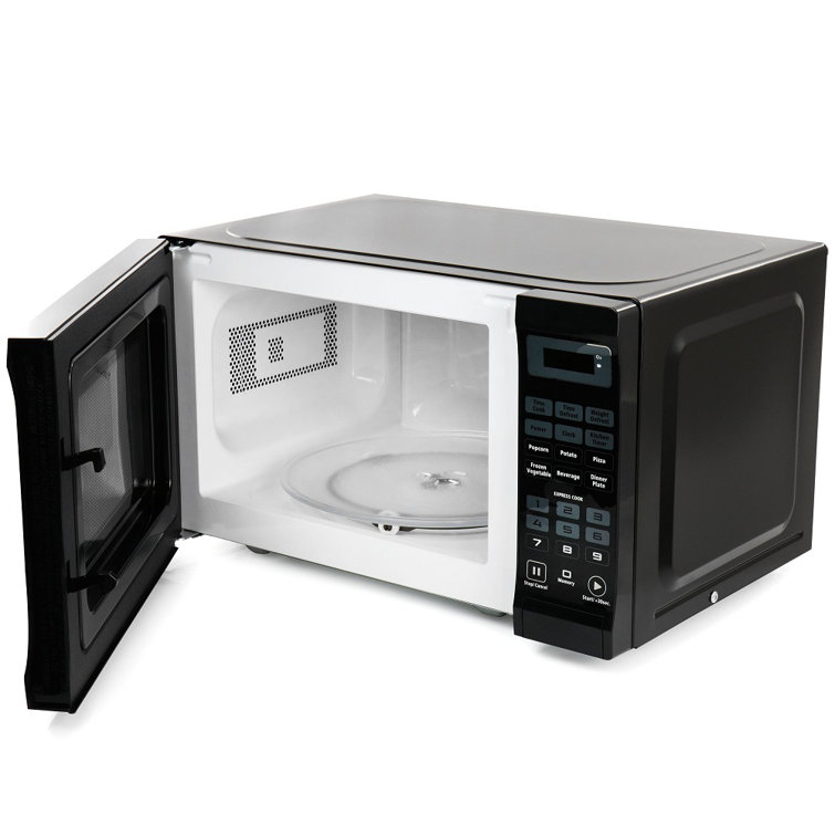 Midea Compact Black Microwave - 0.7-cu ft - 700 W