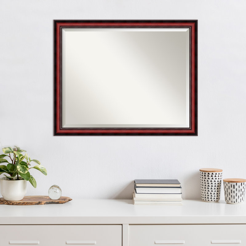 Miroir décoratif biseauté traditionnel, H 25 po x l 31 po x P 1 po