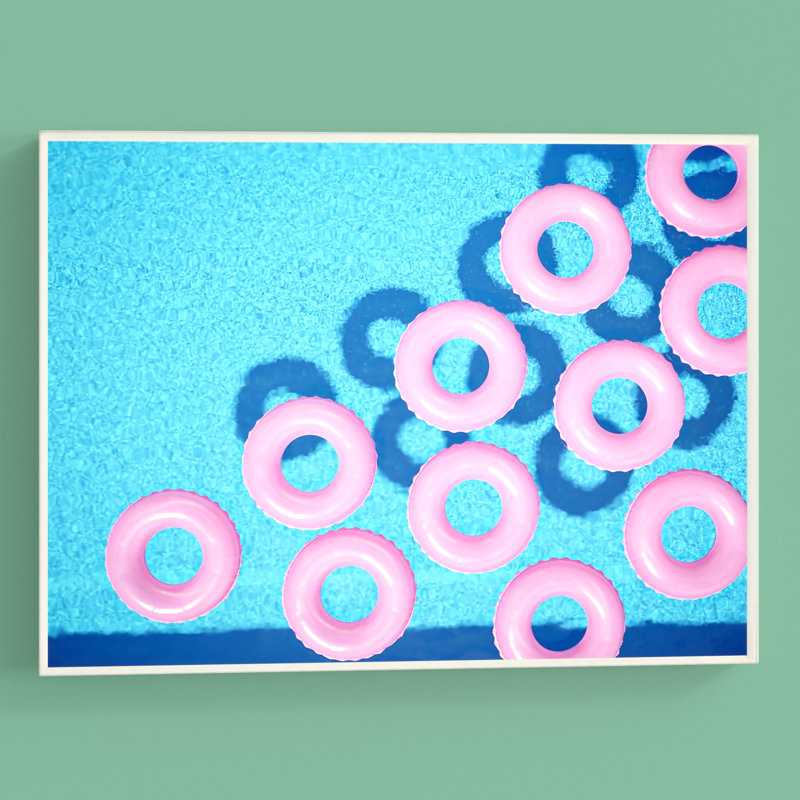« satellite view rose pool floatings »-impression sur toile tendue, H 16 po x l 20 po, Toile tendue