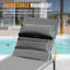 3 fauteuils inclinables d'extérieur pour la piscine: chaises en aluminium avec coussin. Table d'appoint et roulettes, fauteuil inclinable réglable. Résistant aux intempéries, gris pour la plage, cour, rembourrage de salon de balcon. Au bord de la piscine, dans la cour