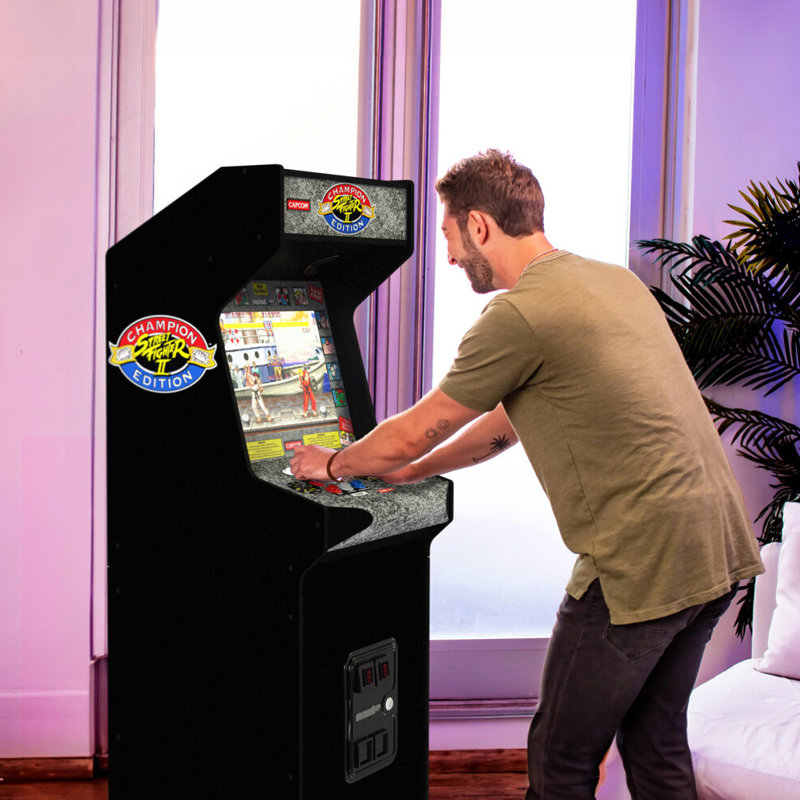 Street Fighter II Deluxe 5ft Black Arcade Cabinet with 17" Screen