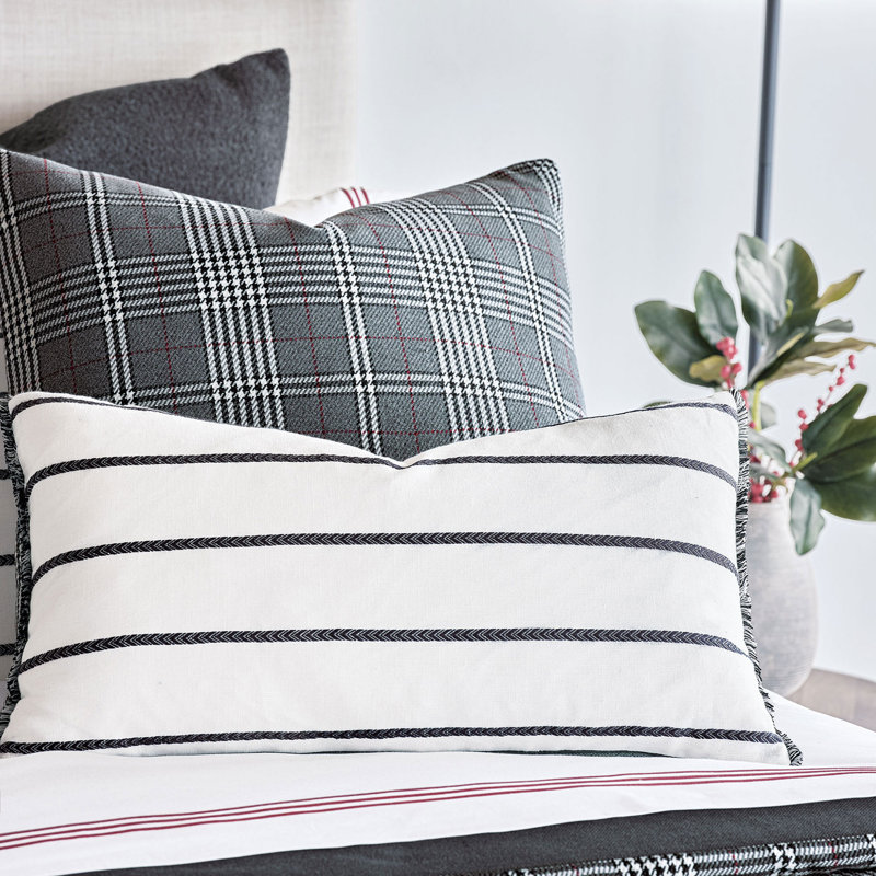 Connery Pillow Cover & Insert, Square 22"