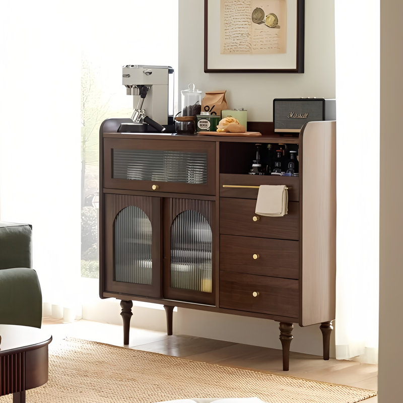 Buffet de rangement et de style rétro