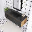 Meuble-lavabo mural simple 48 po en chêne avec plateau en résine intégré