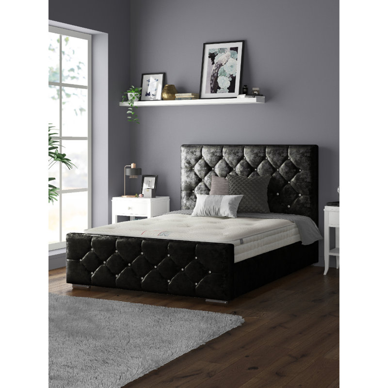 Farallones Upholstered Bed, Black, Kingsize (5')