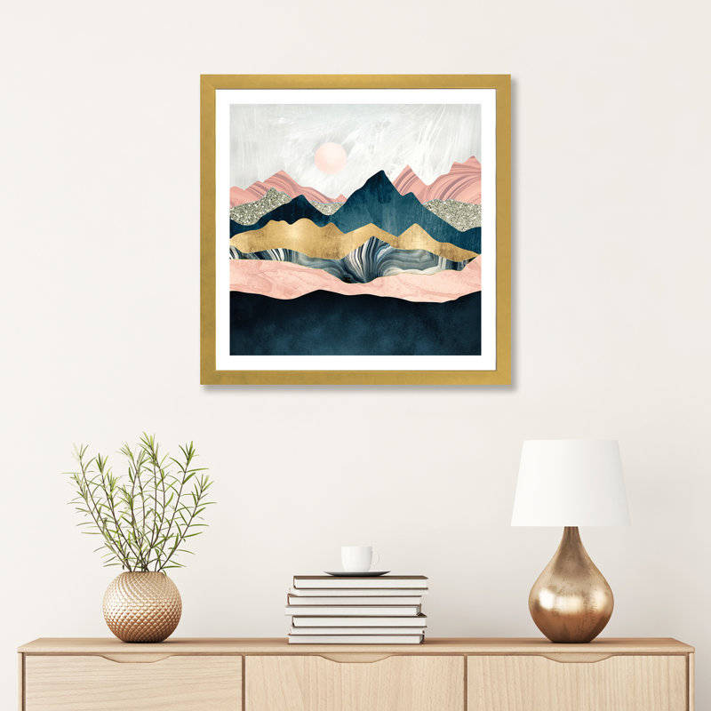« peluchey peaks » par spacefrog designs-print, Papier encadré doré, H 24 po x l 24 po x P 1 po