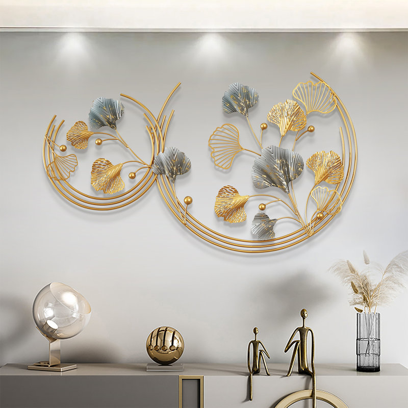 Décoration murale moderne en métal à motif de feuilles de ginkgo creuses 3D peintes à la main avec textures superposées dorées et grises faciles à installer pour le salon de la chambre à coucher