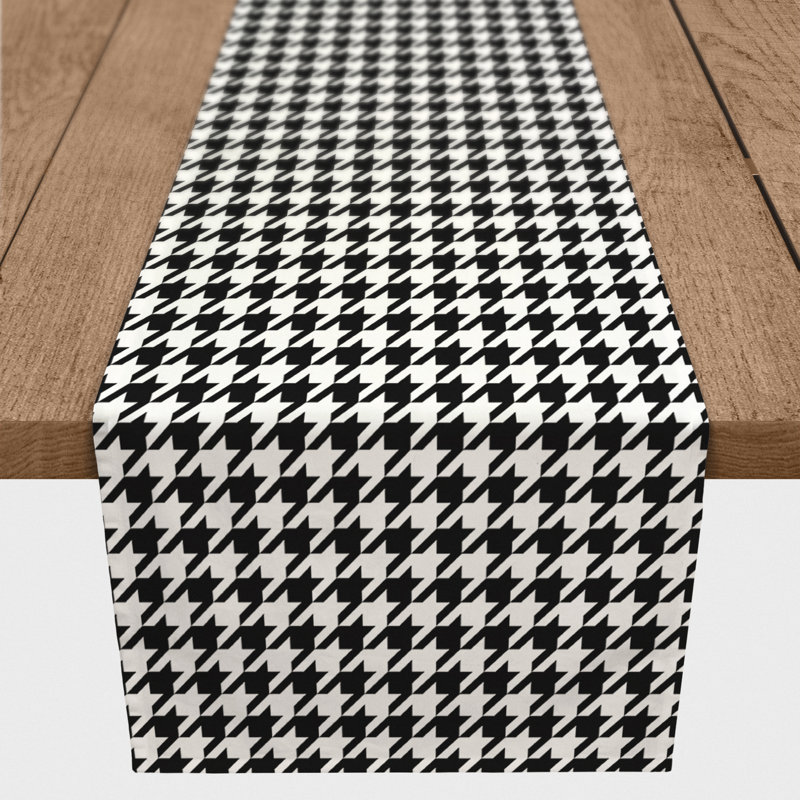 Chemin de table Bickley Houndstooth, L 90 po x l 16 po