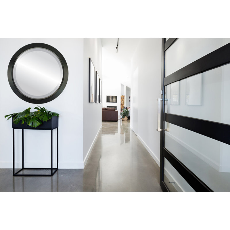 Miroir d’appoint ronde encadrée Arlow, Noir mat, 16 po x 1 po