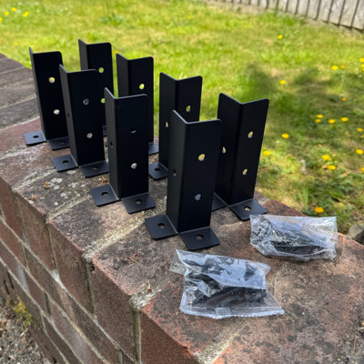 Selections Black Metal Post Kit / System