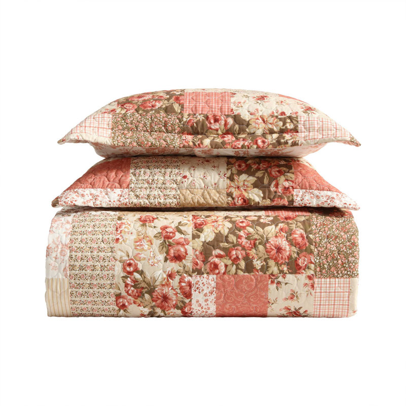 Harrietta Patchwork Pink and Beige Cotton Reversible Quilt Set