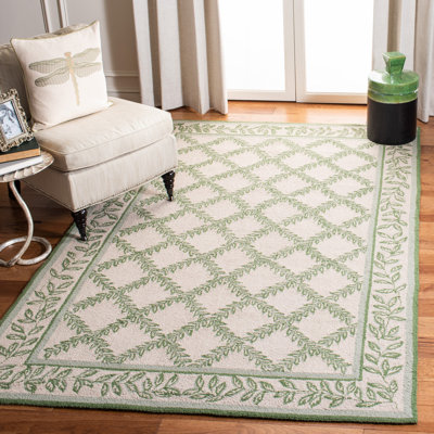 Jonsson Hand Hooked Wool Pile Geometric Rug
