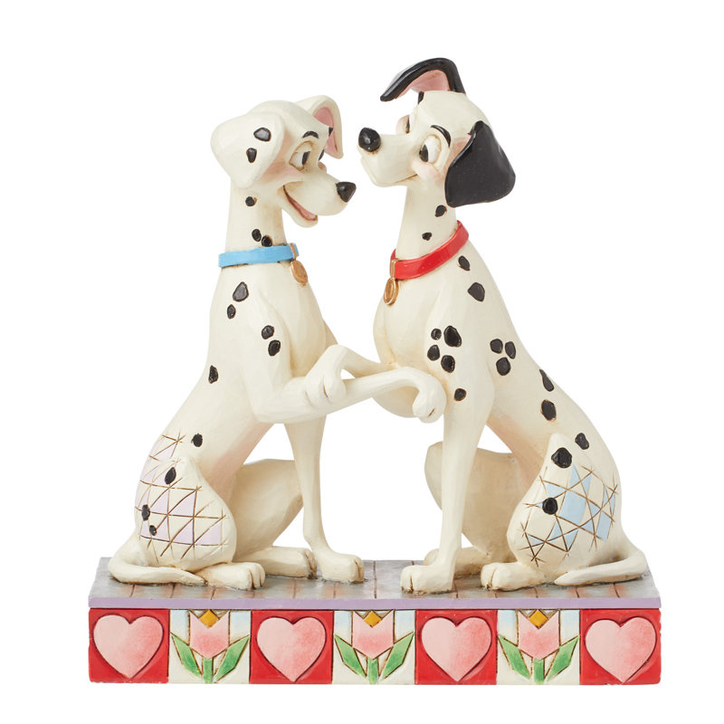 Figurines & Sculptures