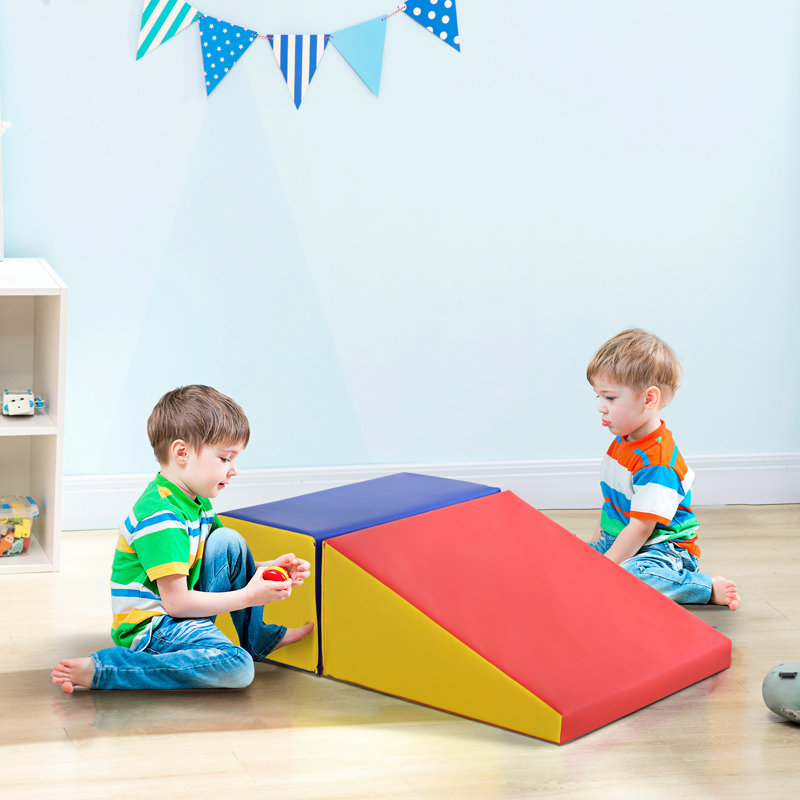 Jeu de rampe d'escalade en mousse multicolore 2 pièces, équipement pour enfants d'âge préscolaire sécuritaire pour les enfants de 18 ans et plus, formation douce et sécuritaire