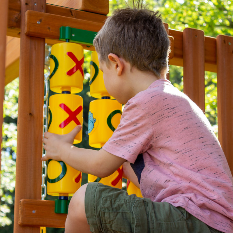 Tic - Tac - Toe Spinner Panel