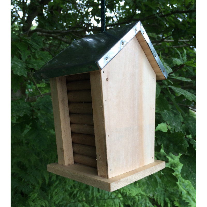 Nisse Hanging Bumblebee House