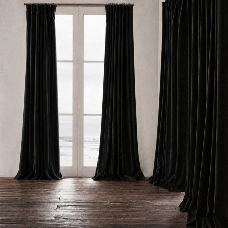 Shiny Solid Velvet | Gian Fabric, Black