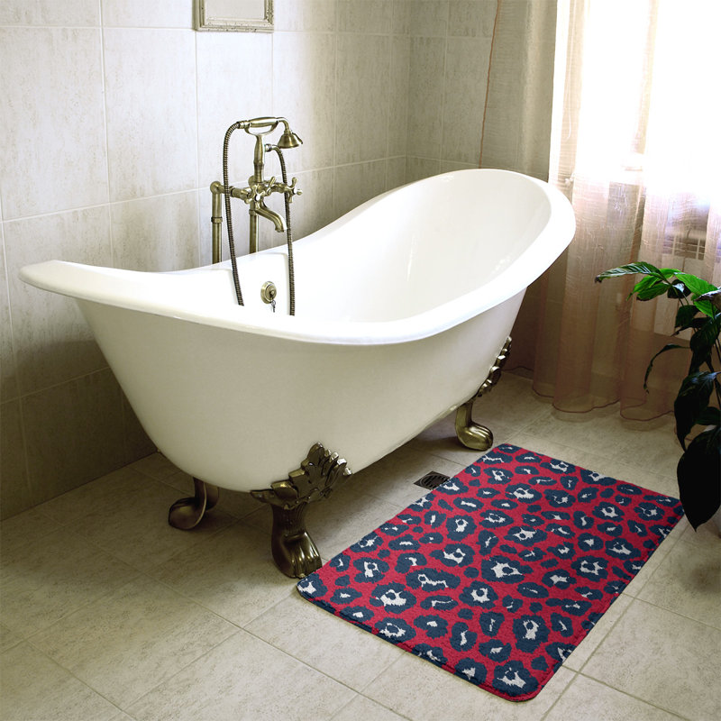 Tapis pour salle de bain Jacksonville, H 0,5 po x l 21 po x L 34 po, Rouge / blanc / bleu nautique