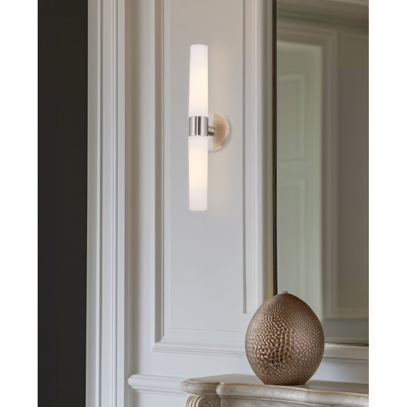 Vachel Armed Sconce
