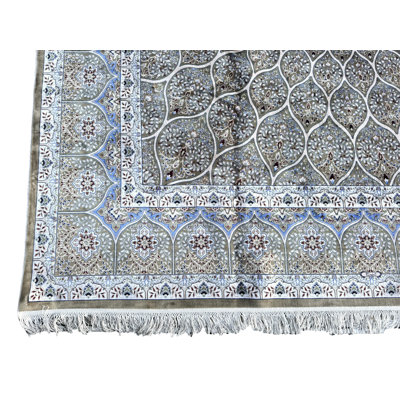 Tapis rectangulaire en soie touffeté à la machine