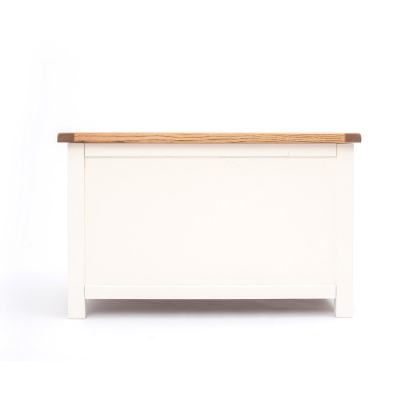 Arlette Blanket Chest
