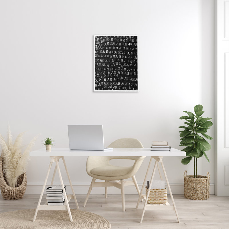 Haha, typographie par estampe numérique par Jodi Fuchs, Estampe numérique encadrée blanc bord de mer, H 30 po x l 24 po
