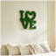 Décoration murale lettre «LOVE»