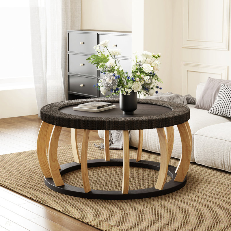 Table basse ronde vintage en bois massif de rotin avec pieds courbés, décor bohème pour la salle à manger et le salon