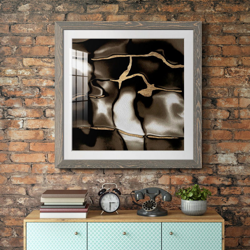 Golden Shimmer IV - reproduction encadrée de qualité supérieure - prête à être accrochée, H 20 po x l 20 po x P 1 po