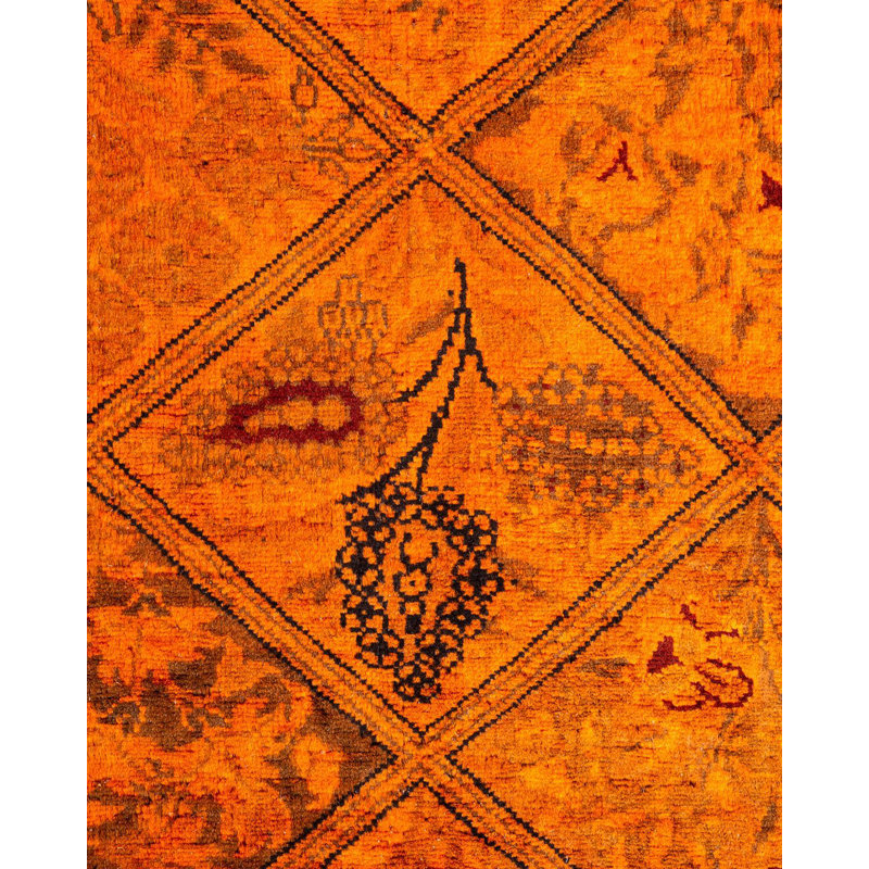 Fine Vibrance One-of-a-Kind 2' 8" X 8' 3" Hand Knotted Area Rug
