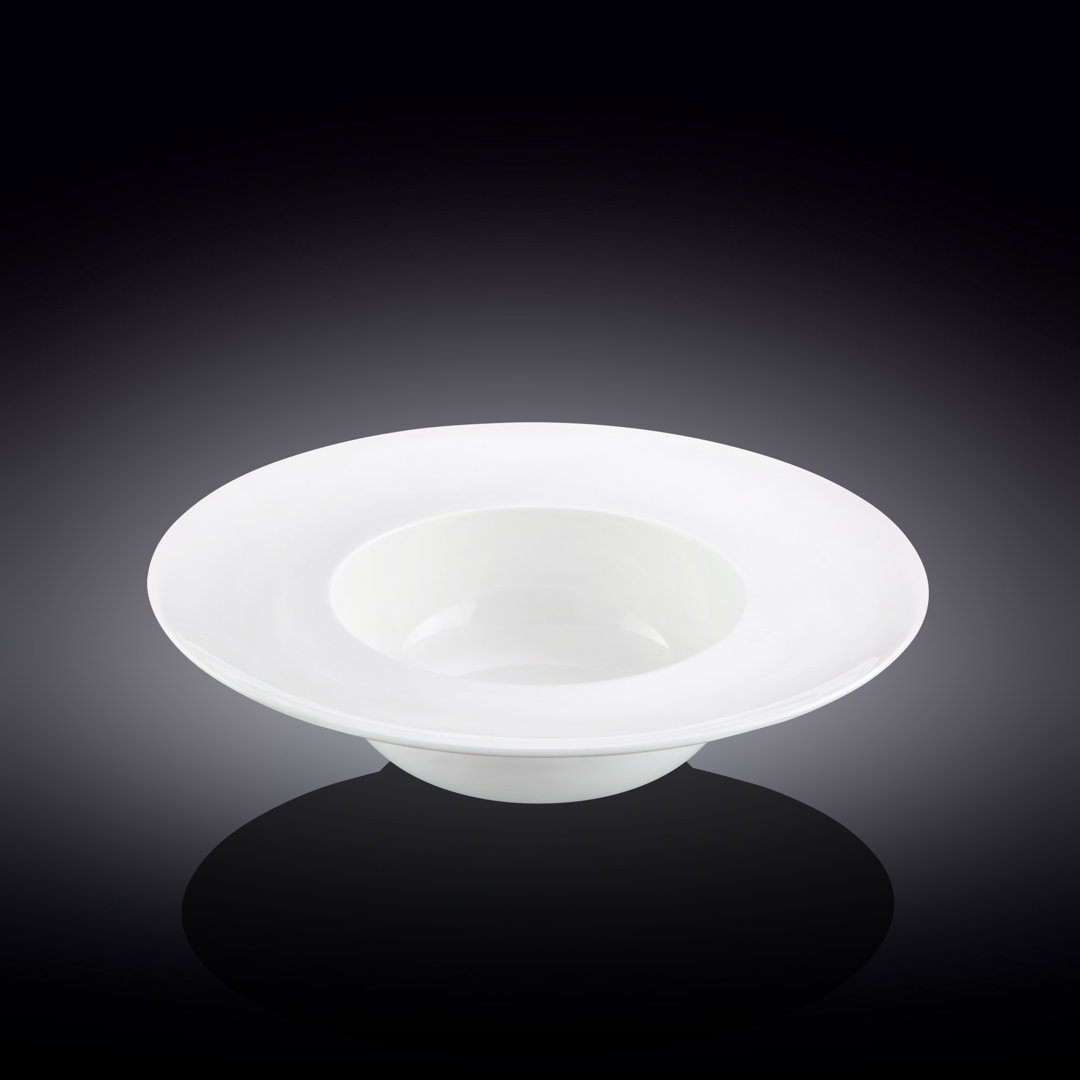 Fine Porcelain 25cm Plate