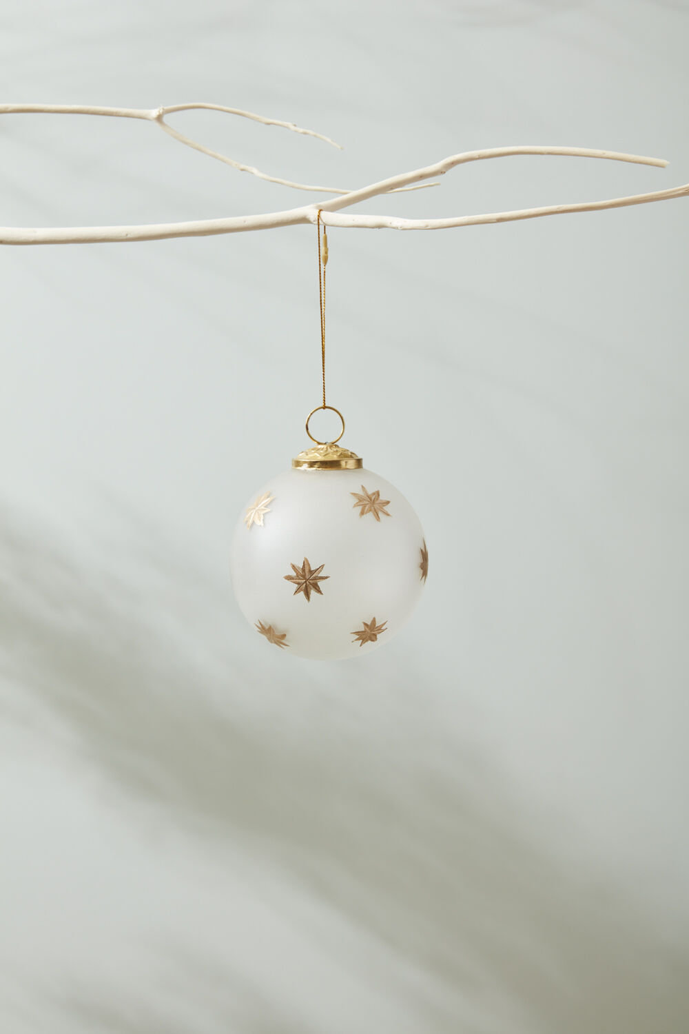 Handmade Bauble, 4" H x 4" W x 4" D