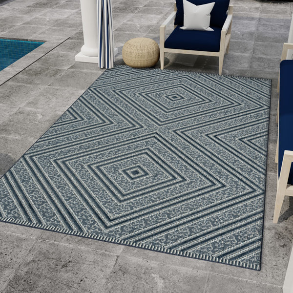 Nautica Geometric Indoor / Outdoor Area Rug in Blue & Reviews | Wayfair