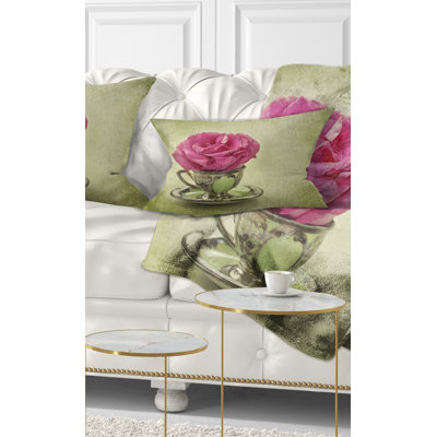 Coussin lombaire en fleur et soucoupe