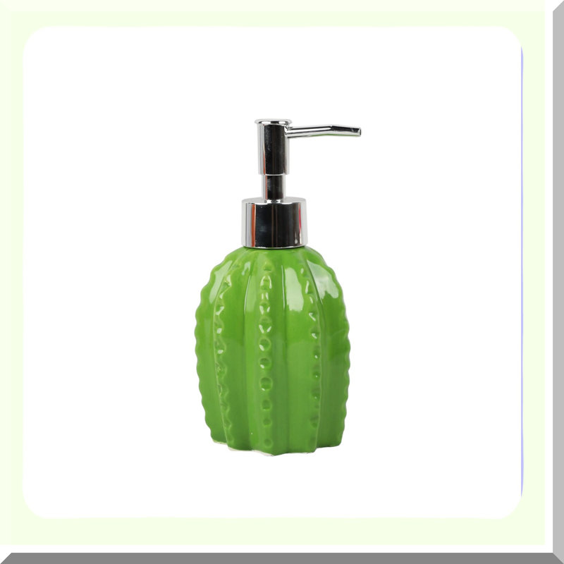 CactusClean: Novelty Soap Dispenser for Fun and Functional Kitchen Decor