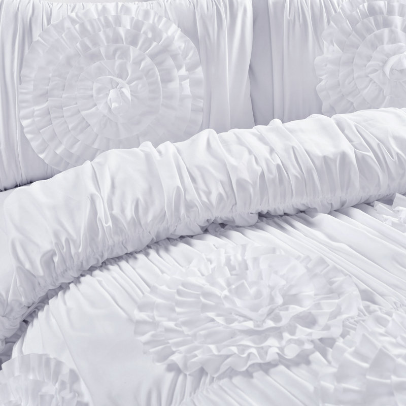 Serena Microfiber Traditional Comforter Set, King Comforter + 2 King Shams, White