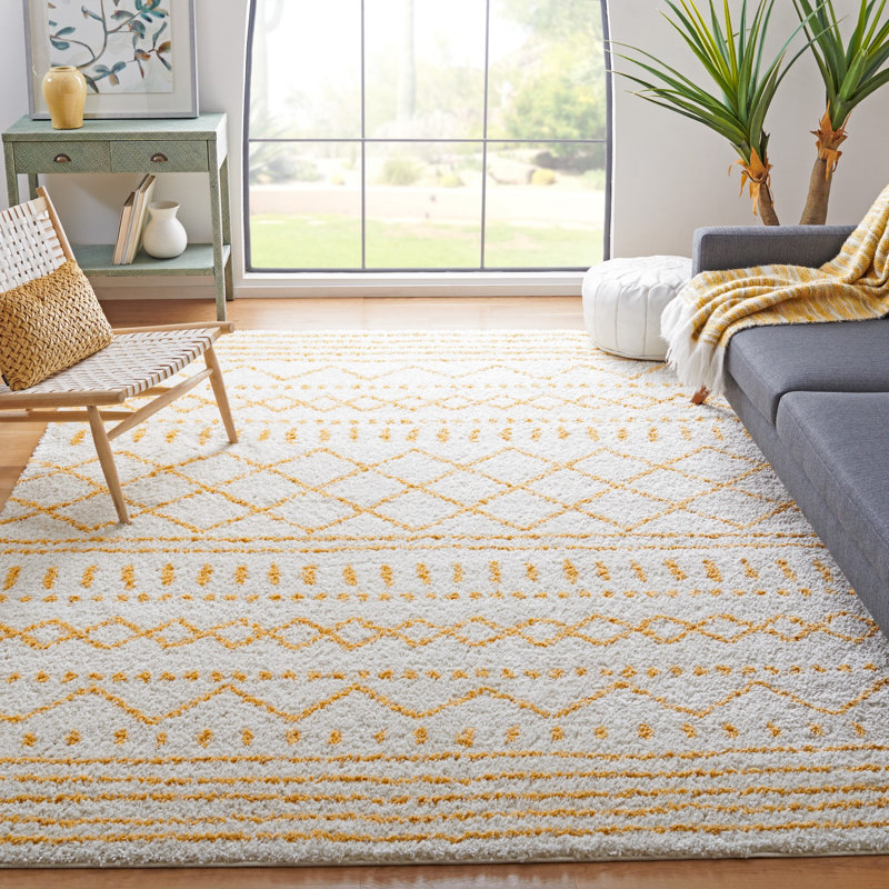 Tapis à chevrons Develin Performance, Rectangle 6 pi 7 po x 9 pi 2 po, Ivory/Yellow