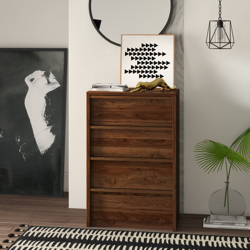 Posner 31.34'' W 4 - Drawer Dresser, Grand Walnut